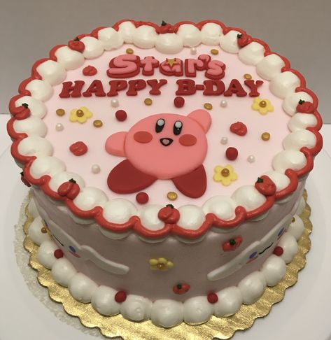 B Day Cake Aesthetic, B Day Cake Ideas, Kirby Cakes Birthday, Kirby Cake Aesthetic, Kirby Birthday Cake, Kirby Cake, Kirby Car Cake, Kirby Cafe Food, 14th Birthday Cakes