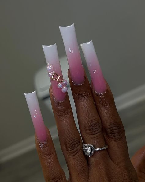 Ombré Extended Duckies🤍🩷 #nailtech #nails #nailsofinstagram #nailart #acrylicnails #pinknails #whitenails #gelnails #naildesigns #jacksonmsnailtech #winternails #freestylenails #longnails #naildesign #gelpolish #pastelnails #glitternails #rainbownails #whitenails #nailstyle #longnails #squarenails #coffinnails #manicure #atlantanailtech #instanails #ombrenails #springnails #atlnailtech #explorepage Curved Ombre Nails, Vibrant Ombre Nails, Black And Pink Long Nails, White To Pink Ombre Nails, Ombre Long Nails, Square Ombre Acrylic Nails, Colorful Ombre Nails, Glitter Encapsulated Nails, Pretty Ombre Nails