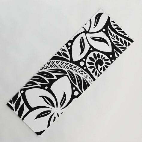 Rectangle Tattoo Design, Tattoos Around Arm, White Floral Tattoo, Tattoo Designs Forearm, Tattoos Pulseras, Tattoo Yoga, Atlas Tattoo, Polynesian Tattoos Women, Around Arm Tattoo