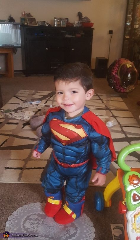 Baby Superman Costume, Tony Stark Costume, Superman Halloween Costume, Superman Halloween, 2017 Halloween Costumes, Superman Costume, Baby Halloween Costume, Superman Baby, Superman Costumes