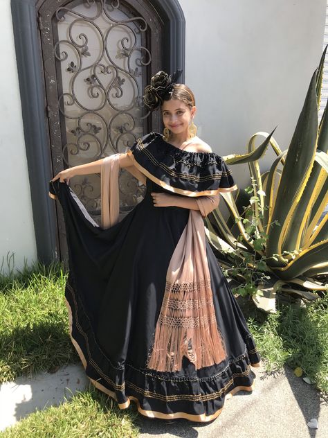 Excited to share this item from my #etsy shop: Mexican WOMENS Black skirt with top Handmade- Beautiful- Frida Kahlo style- womens mexican boho coco theme party day of the dead 100cm Mexican Sayings, Coco Theme Party, Skirt With Top, Mexican Skirts, Womans Dress, Mexican Boho, Frida Kahlo Style, Dark Blue Dress, Mexican Dresses