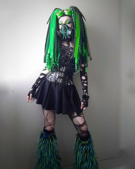 Industrial Goth, Cybergoth Fashion, Goth Music, Arte Punk, Goth Outfits, Dress To Impress, Hair Makeup, Style Inspiration, Fashion Outfits