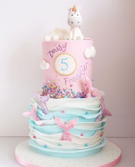 Mermaid Unicorn Birthday Cake, Unicorn And Mermaid Cake, Mermaid And Unicorn Cake, Unicorn And Mermaid Birthday Party, Unicorn Mermaid Cake, Jasmine Cake, Mystic Garden, Rainbow Unicorn Cake, Mermaid Birthday Cakes