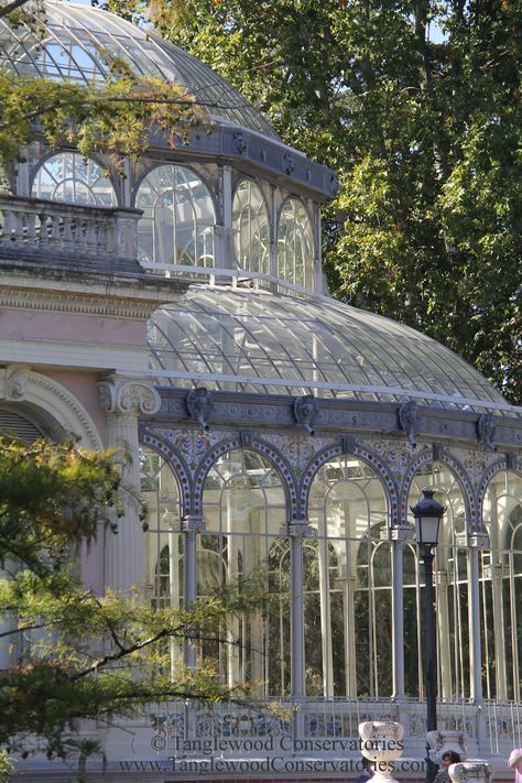 Old Money House, Dark Forest Aesthetic, Europe Aesthetic, Italy Aesthetic, Old Building, Dream House Exterior, Old Money Aesthetic, Historical Architecture, Architecture Plan