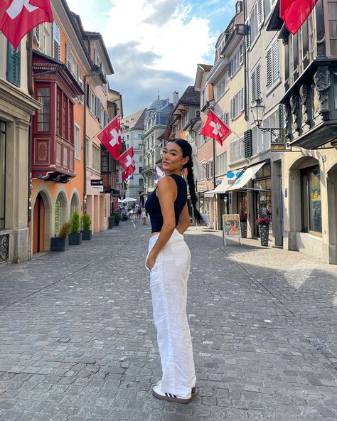 summer in Switzerland 🇨🇭✨🤍 Outfits For Switzerland, Lucerne Switzerland Summer Outfit, Switzerland Aesthetic Outfits, Switzerland Summer Outfits, Italy Summer Outfits, Switzerland Summer, Lucerne Switzerland, European Aesthetic, Italy Summer