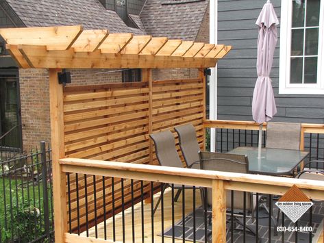 Arbor with privacy panels - DM Outdoor Living Spaces Pergola Privacy Screen Ideas, Decks With Privacy Walls, Deck With Privacy Wall, Deck Privacy Wall, Privacy Planters, Privacy Wall On Deck, Deck Privacy Panels, Porch Privacy, Patio Extension