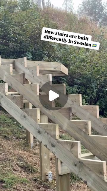 How To Build Tiny House Stairs, How To Build Wooden Steps, Building A Staircase Diy, Building Deck Stairs, How To Make Stairs How To Build, Built In Stairs, Building Stairs Outdoor, How To Build A Staircase, Building Stairs Interior