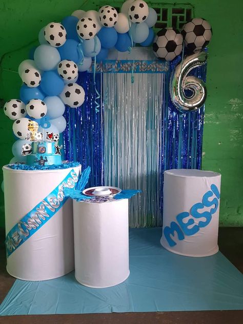 Messi Theme Birthday Party, Messi Birthday Party, Messi Birthday Party Ideas, Football Cake Design, Ball Theme Birthday, Messi Birthday, Batman Themed Birthday Party, Soccer Birthday Parties, Football Birthday Party