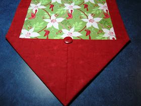 Things To Sew For Christmas, Sew For Christmas, 10 Minute Table Runner, Things To Sew, Table Runner Tutorial, Quilted Table Toppers, Table Runner Pattern, Quilted Table Runners, Christmas Table Runner