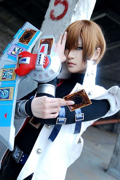 Yugioh Cosplay, Gamer Cosplay, Awesome Costumes, Seto Kaiba, Yami Yugi, Roy Mustang, Geek Games, Cosplay Inspo, Live Action Movie