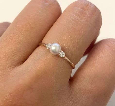 CUSTOMFINEJEWELRYNYC - Etsy Triangle Diamond Ring, Akoya Pearl Ring, Simple Wedding Bands, Diamond Eternity Wedding Band, Rose Gold Diamond Ring Engagement, Nyc Jewelry, Pearl Engagement Ring, Gold Rings Simple, Engagement Ring Rose Gold