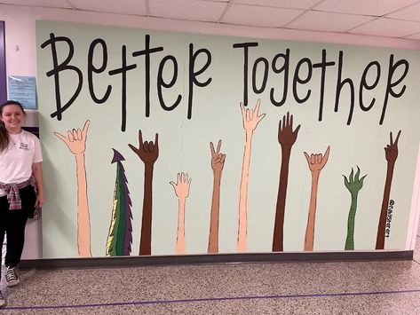 Better Together Classroom Theme, Better Together School Theme, Football Lockerroom, Classroom Mural Ideas, School Murals Highschool, School Murals Hallways, Elementary School Murals, School Mural Ideas, Mural Quotes