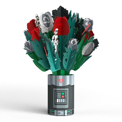 Star Wars Bouquet, Darth Vader Dark Side, Craft Paper Art, Star Wars Cards, Birthday Card For Dad, Bouquet Size, Star Wars Princess, Ship Design, Her And Him