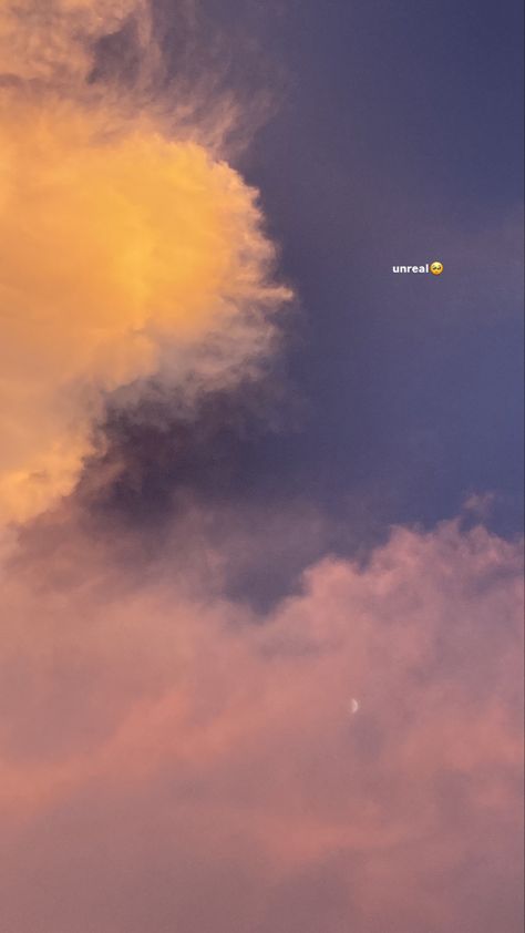 Sky Story, Sky Captions, Sunset Captions For Instagram, Short Captions, Sunset Captions, Nature Photography Quotes, Sunset Quotes Instagram, Instagram Design Creative, Short Instagram Captions