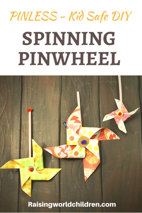 Have fun creating this pin-less paper spinning wheel kid safe spinning wheel to enjoy summer with. John Deere Crafts, Diy Spinning Wheel, Paper Pinwheels, March Art, Diy Pinwheel, Bookmarks Diy, Pinwheels Paper, Craft Kids, Unit Studies