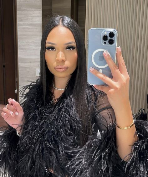 Brixana Instagram, Brianna Monique, Briana Monique, Wife Style, 40 And Fabulous, Business Woman Successful, Glam Makeup Look, Instagram Outfits, Girl Swag