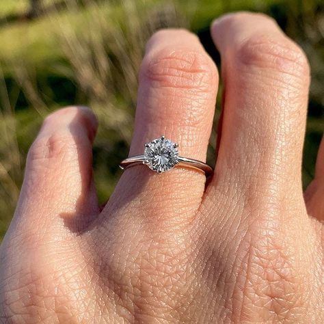 Tiffany Cut Engagement Ring, Platinum Solitaire Engagement Ring, Tiffany Engagement Ring Round, Engagement Rings Tiffany And Co, 1 Ct Round Engagement Ring, 1 Carat Round Engagement Ring, Tiffany Solitaire Ring, Tiffany And Co Engagement Rings, Tiffany And Co Ring