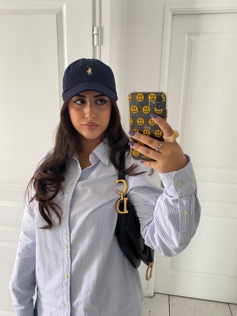 Polo Hat Outfit, Essential Outfits, Rich Auntie, Ralph Lauren Cap, Ralph Lauren Boots, Red Era, Polo Hat, Hat Aesthetic, Polo Outfit