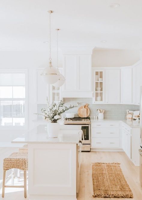 bright kitchen Boho Island Lights, Island Paneling Ideas, Island Paneling, Kitchen With Bar Stools, White Kitchen Design, Kitchen Inspiration Design, Style At Home, White Cabinets, Kitchen Style