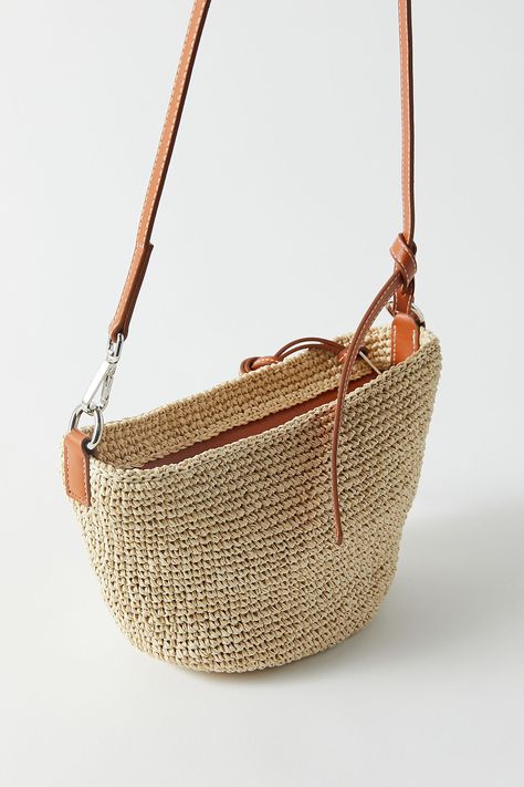 Crossbody Bag Outfit, Straw Crossbody Bag, Bohemian Bag, Bag Outfit, Bohemian Bags, Straw Handbags, Shop Accessories, Accessories Bags, Louis Vuitton Bag Neverfull