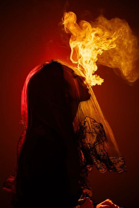 Dark Vibe Photoshoot, Fire Reference Photo, Vampire Inspired Photoshoot, Dark Red Photoshoot, Psychological Images, Pain Photoshoot, Villain Photoshoot, Interesting Photoshoot Ideas, Aries Photoshoot