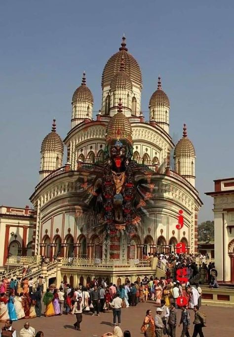 Kolkotta Kali mandir Kali Mandir, Khajuraho Temple, Ma Kali, Indian Goddess Kali, Terracotta Jewellery Designs, Kali Mata, Kali Ma, Goddess Kali, Jay Shree Ram