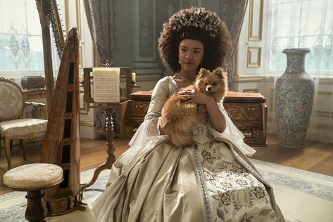 Queen Charlotte A Bridgerton Story, Michelle Fairley, Lady Violet, Shonda Rhimes, King George Iii, Lara Jean, Real Queens, Rudyard Kipling, Julia Quinn