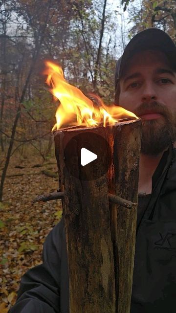 Preparedness Ideas, Camping Fire Starters, Campfire Recipes, Torch Wood, Survival Bushcraft, Colorado House, Doomsday Prepping, Fire Wood, Living Skills