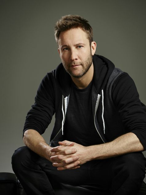 Michael Rosenbaum Michael Rosenbaum, Town Names, Fastest Man, Jesse James, Clark Kent, Smallville, First Story, Space Opera, Pics Art