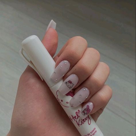 Cute Short Acrylic Nails Hello Kitty, Hello Kitty Manicure, Cute Nails Hello Kitty, Hello Kitty Acrylic Nails, Uñas Hello Kitty, Nails Hello Kitty, Paznokcie Hello Kitty, Hello Kitty Nail, Nail Art Designs For Beginners