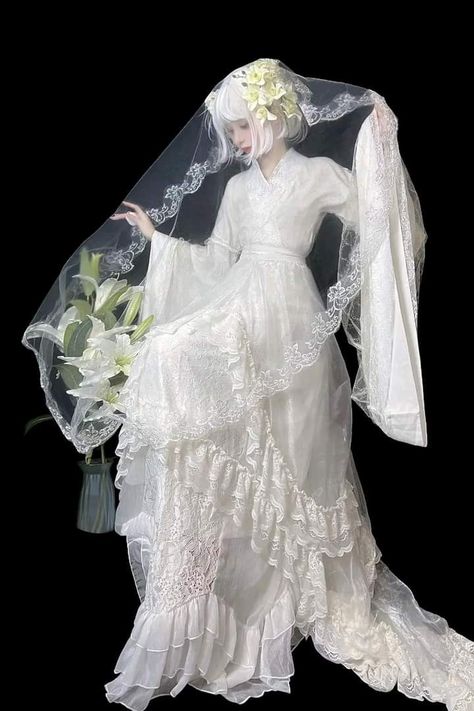 White Ethereal Outfit, Veil Reference, Angel Inspired Outfits, Angel Core Aesthetic Outfits, Veil Outfit, Angelic Clothing, White Gothic Dress, Lady In White, Veil Dress