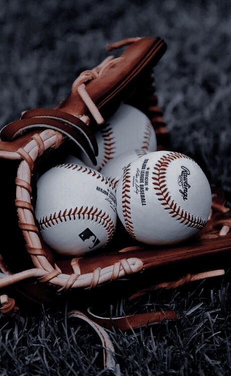 Aesthetic Baseball Wallpaper, Sports Coach Aesthetic, Baseball Manager Aesthetic, Aesthetic Baseball Pictures, Baseball Astethic, Baseball Catcher Aesthetic, College Baseball Aesthetic, Baseball Pitcher Aesthetic, Baseball Field Aesthetic