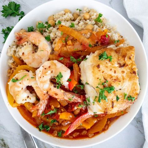 Cod And Shrimp Recipes Dinners, Shrimp And Cod Recipes, Cod And Shrimp Recipes, Fish Entrees, Juicy Shrimp, Olive Recipes, Prawn Recipes, Cod Recipes, Scallop Recipes