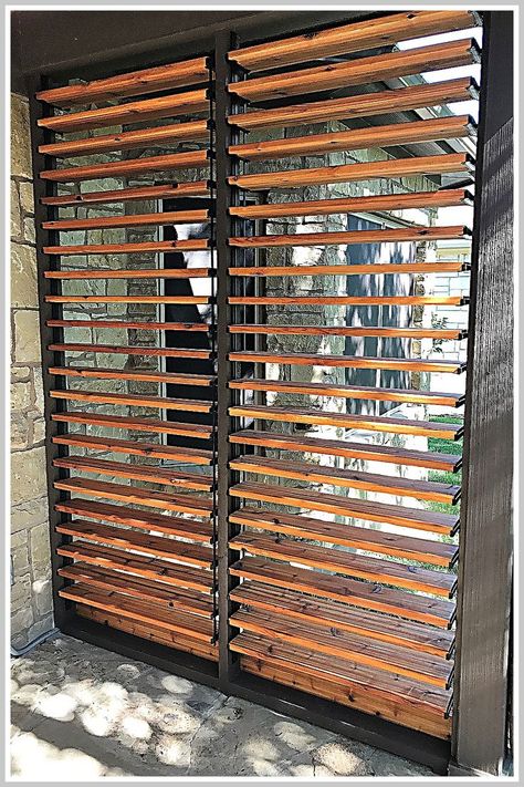 Outdoor Privacy Screens - Don't have time to search for the products you're looking for? Check out Amazon.com now! Outdoor Screen Panels, Outdoor Privacy Screens, Diy Privacy Screen, Balcony Ideas Apartment Christmas, Wood Privacy Fence, Deck Privacy, Balcony Privacy, Patio Privacy, Privacy Fence Designs