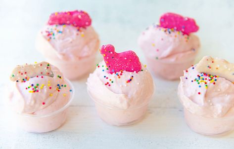 Circus Animal Cookie Pudding Shots with Vodka and Sprinkles Pudding Shots With Vodka, Shots With Vodka, Vanilla Pudding Shots, Cookie Pudding, Pudding Shot Recipes, Frosted Animal Crackers, Jello Pudding Shots, Circus Cookies, Animal Cracker