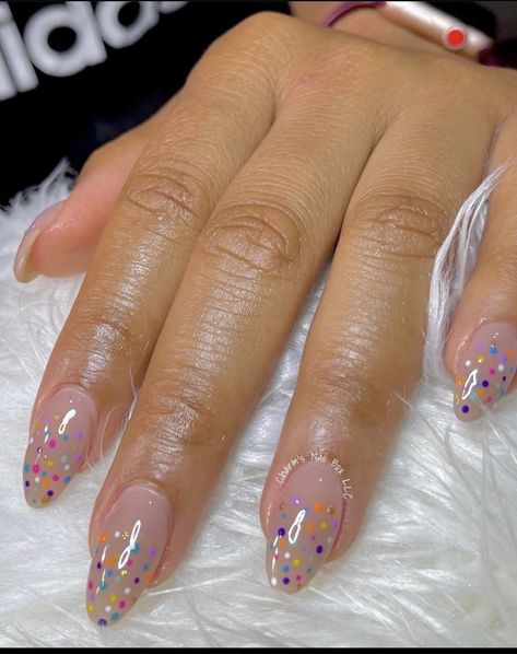 Acrylic Overlay Nails Design Almond, Almond Overlay Nails, Gel Overlay Nails Design, Overlay Nails Designs, Nude Nails Black Women, Acrylic Overlay Nails, Dazzle Nails, Classic Nail Art, Overlay Nails