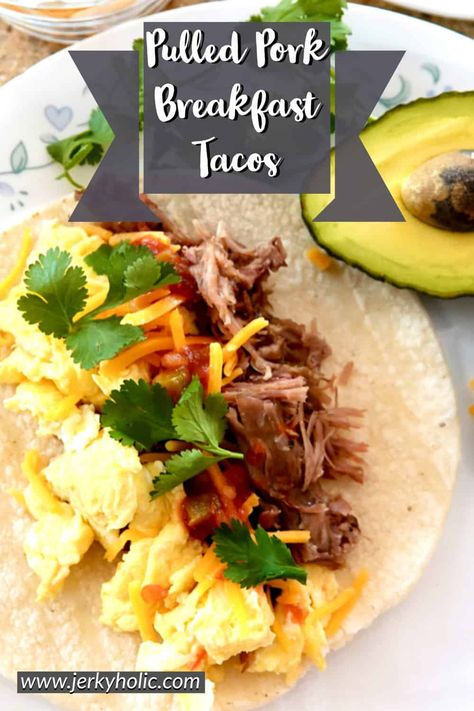 We're fans of tacos. I mean, who isn't? This is a simple and delicious pulled pork breakfast taco recipe to make after you've smoked a pork butt and also good for leftover pork butt. via @Jerkyholic Adobada Recipe, Quick Pulled Pork, Pulled Pork Breakfast, Machaca Recipe, Breakfast Wraps Recipes, Pork Breakfast, Leftover Pork Tenderloin, Homestead Cooking, Leftover Ideas