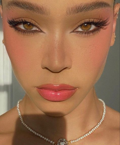 Maquillage On Fleek, Glam Wedding Makeup, Makeup Books, Retro Makeup, Make Up Inspiration, Ethereal Makeup, Concealer Makeup, Dope Makeup, Glowing Makeup