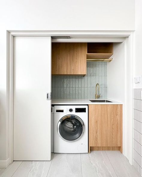 European Laundry In Bathroom, Laundry Behind Doors, Bathroom Ideas With Laundry Room, Laundry Shower Room, Sliding Door Washing Machine, Laundry Behind Sliding Doors, Laundry Sliding Door, Sliding Door Laundry, Sliding Laundry Room Door