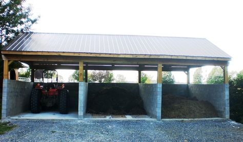 O2Compost Bay System in Pittstown, New Jersey Manure Compost Bin, Manure Storage, Dream Barn Stables, Paddock Trail, Manure Composting, Manure Management, Horse Business, Horse Farm Ideas, Compost Bins