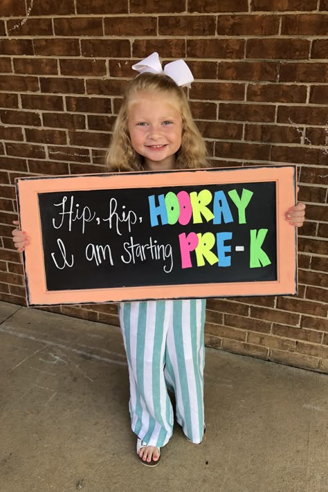 Pre-K pictures. Hip-hop hooray I’m starting pre-k Pre K School Pictures, First Day Of Pre K Pictures, Prek Picture Ideas, Pre K Picture Ideas, Preschool Photoshoot Ideas, Pre K Photoshoot Ideas, First Day Of Preschool Pictures, Preschool Photo Ideas, Snoopy Classroom