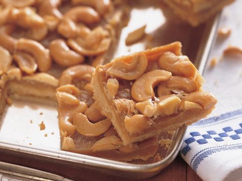 These sound yummy. There are so many awesome sounding bar recipes on here. Crunchers Recipe, Cashew Bars, Baking With Grandma, Cashew Brittle, Nut Bars, Bars Recipe, Brownie Bar, Betty Crocker, Candy Recipes