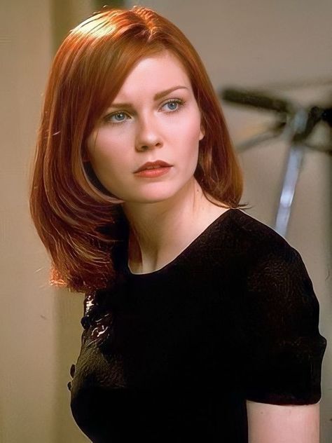 Kristen Dunst Hair, Kirsten Dunst Spiderman, Mary Jane Spiderman, Kristen Dunst, Crazy Women, Reddit Stories, Actrices Hollywood, Penteado Cabelo Curto, Spider Woman