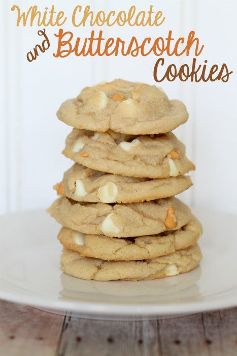 White Chocolate & Butterscotch Cookies. How have I never made these before? Butterscotch Chip, Butterscotch Chip Cookies, Butterscotch Cookies, White Choc, Food Cookies, Butterscotch Chips, Crinkle Cookies, Chip Cookie Recipe, Cookies Recipes