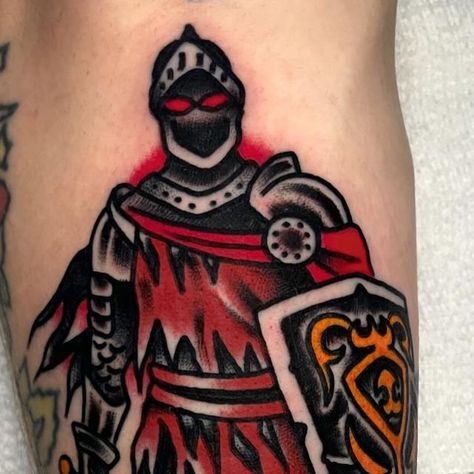 Dnd Sleeve Tattoo, Warhammer Tattoo, Old Style Tattoos, Knight Tattoo, Arm Sleeve, American Traditional, Back Tattoo, Traditional Tattoo, Tattoos And Piercings