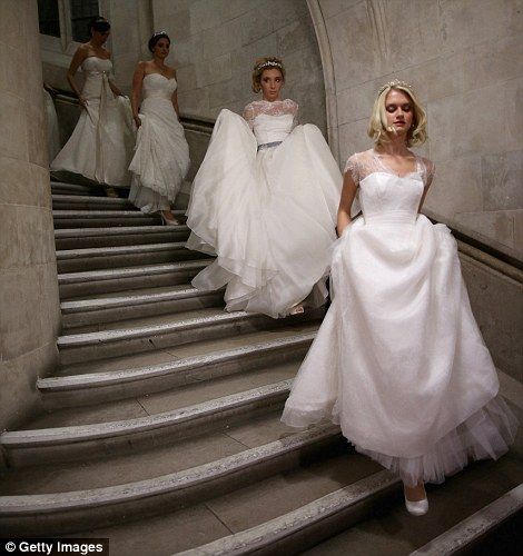 Queen Charlotte's Ball is the pinnacle event in the London Season Deb Ball, White Tie Event, Caroline Castigliano, Party Like Gatsby, Debutante Dresses, Glasgow Wedding, Twelve Dancing Princesses, Luxury Wedding Dresses, Hp Universe