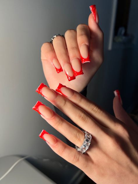 Short Square French Tip Nails Design, Short Red French Tip Nails, Red Frenchies, Red Nail Set, Short Red Nails, Bday Nails, Classy Nail Designs, Birthday Fits, French Tip Acrylic Nails