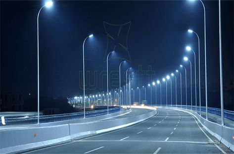 Highway Lighting, What Is Solar Energy, Drawing Couple Poses, Highway Traffic, Led Street Lights, Traffic Lights, High Bay Lighting, Quality Street, Solar Street Light