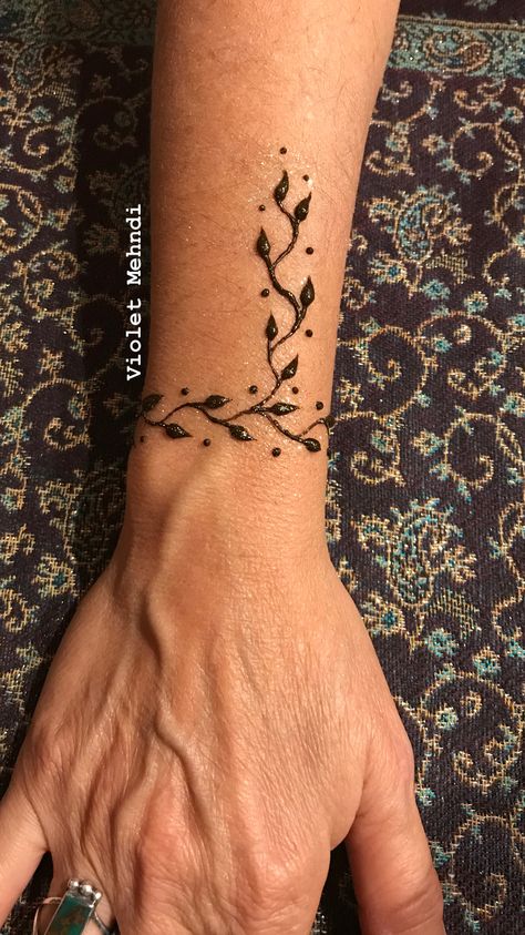 Henna tattoo by Violet Mehndi Henna For Guys Simple, Henna Vines, Guy Henna, Men’s Henna Designs, Henna Face Tattoo, Vine Henna, Masculine Henna, Henna On Men, Manly Henna