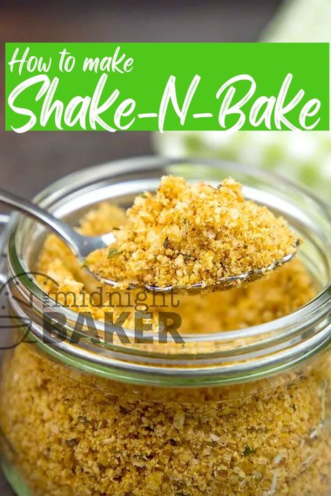 How to make Shake-N-Bake Seasoning. See how easy it is to make shake and bake seasoning at home. Baked Pork Recipes, Baked Chicken Seasoning, How To Make Shakes, Shake And Bake Pork, Homemade Shake And Bake, Shake N Bake Chicken, Shake And Bake, Shake N Bake, Croutons Homemade